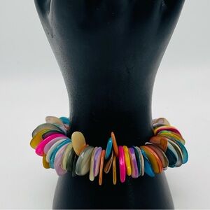 Cute Colorful Dyed Mother of Pearl Teardrop Disc Stretch Bracelet